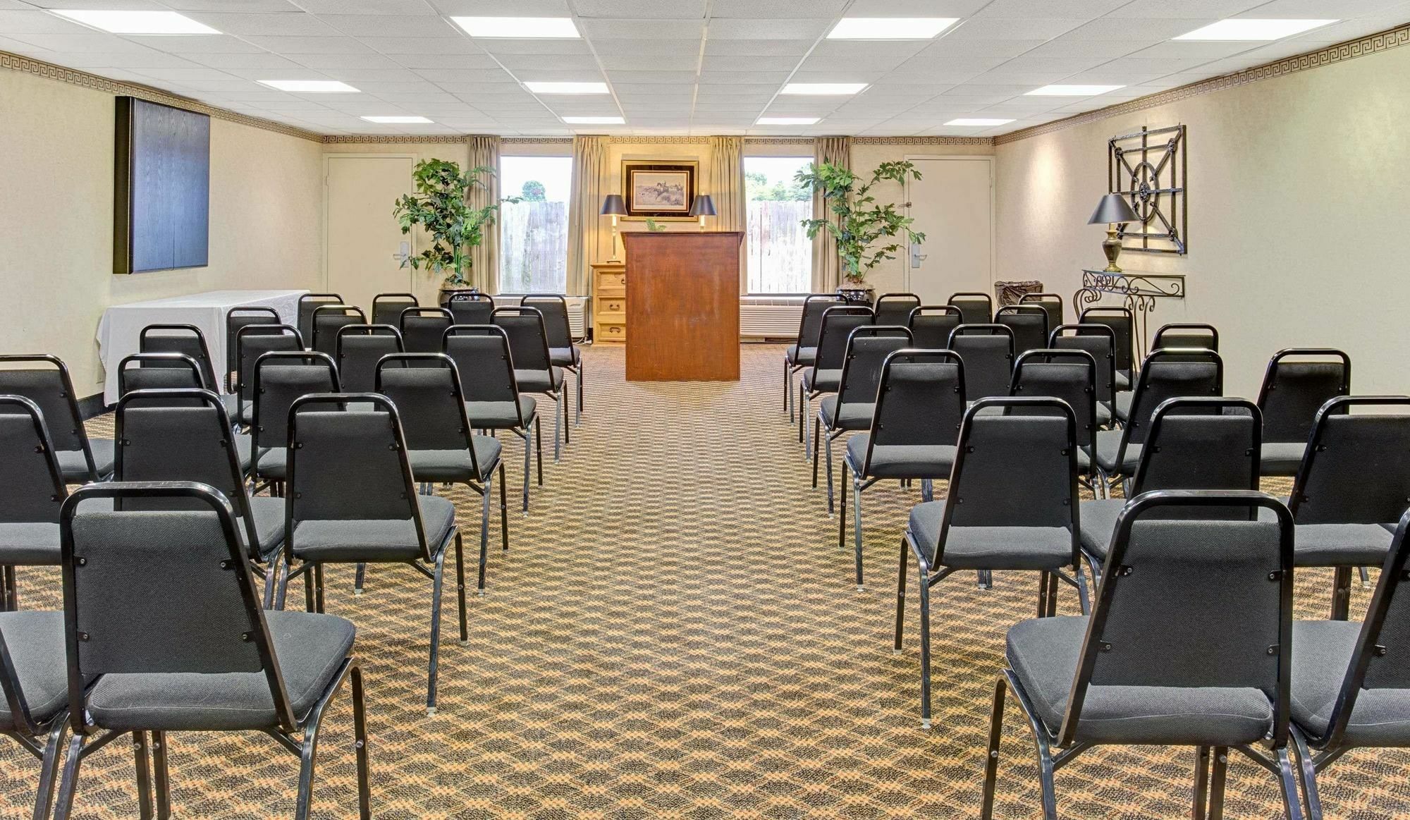 Baymont By Wyndham Murfreesboro Buitenkant foto